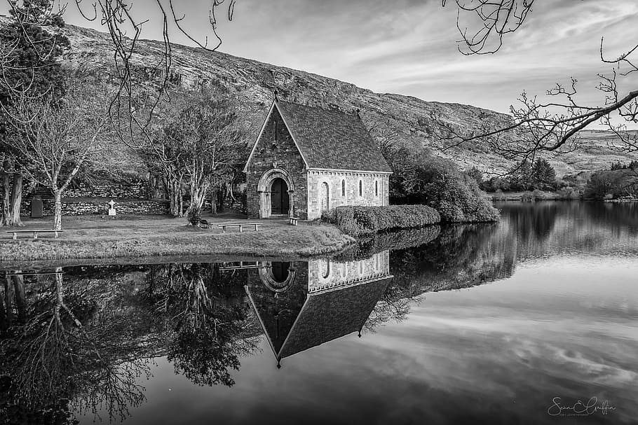 chapel, reflection, b w, nature, scenic, water, landscape, tree HD wallpaper