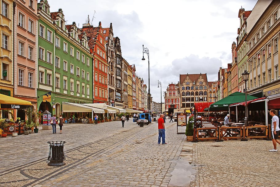 people gathering near Gamla Stan during daytime, wroclaw old town, HD wallpaper