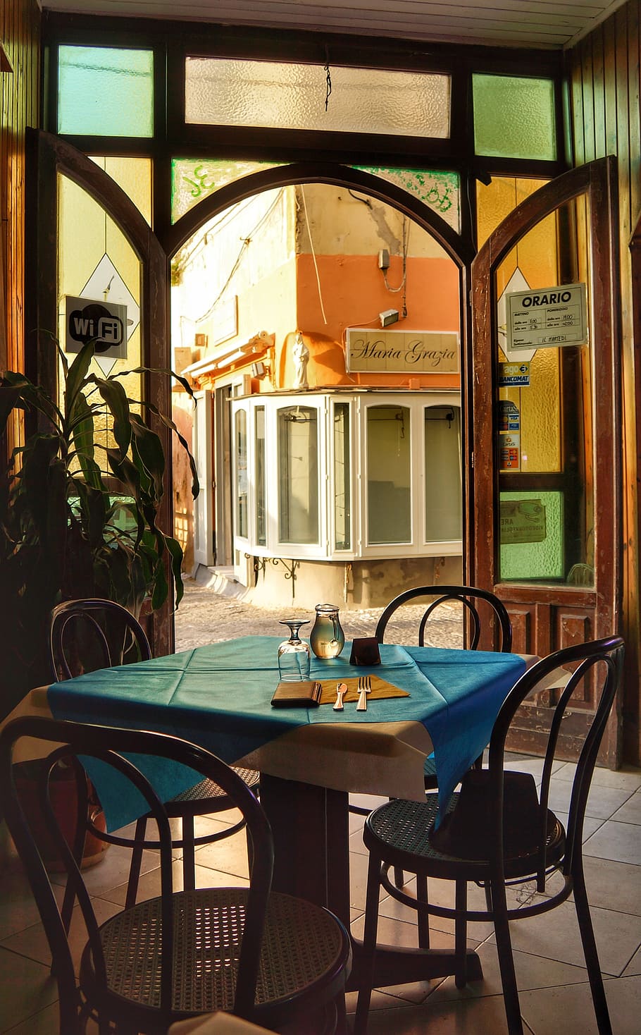 HD wallpaper: restaurant, interior, table, chairs, entrance, italian, italy  | Wallpaper Flare