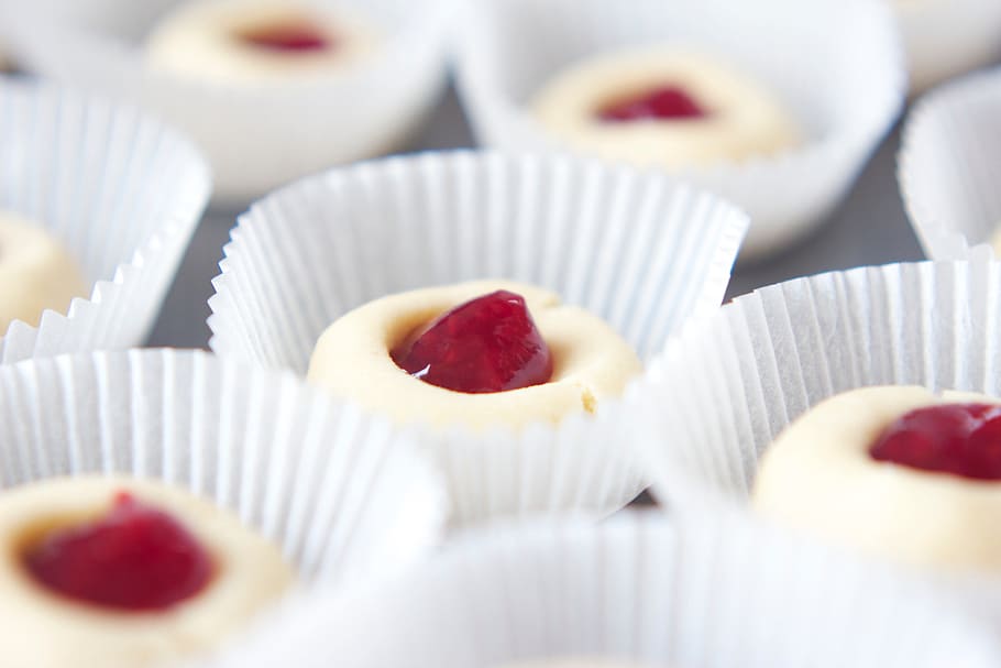 unbaked, cookies, baking, raspberry jam, sweet, dessert, dough HD wallpaper