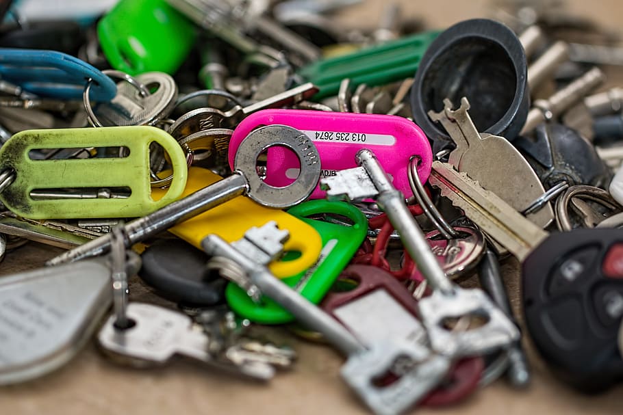 selective focus photography of keys, open locks, security, unlock, HD wallpaper