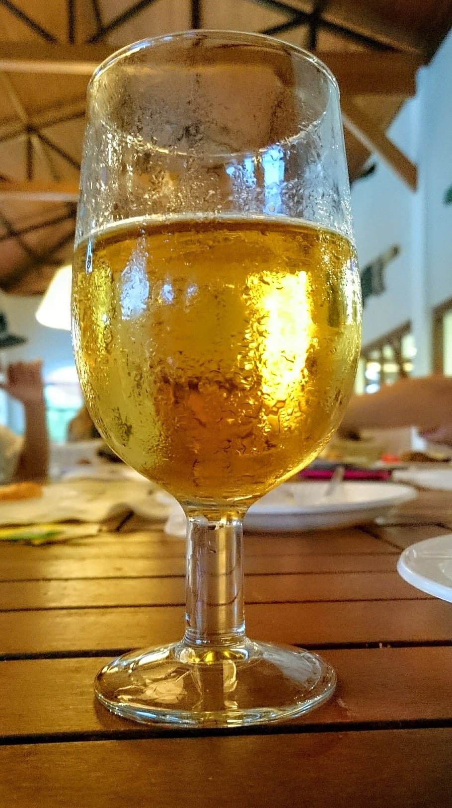 beer, drink, drinking, food and drink, table, glass, refreshment HD wallpaper