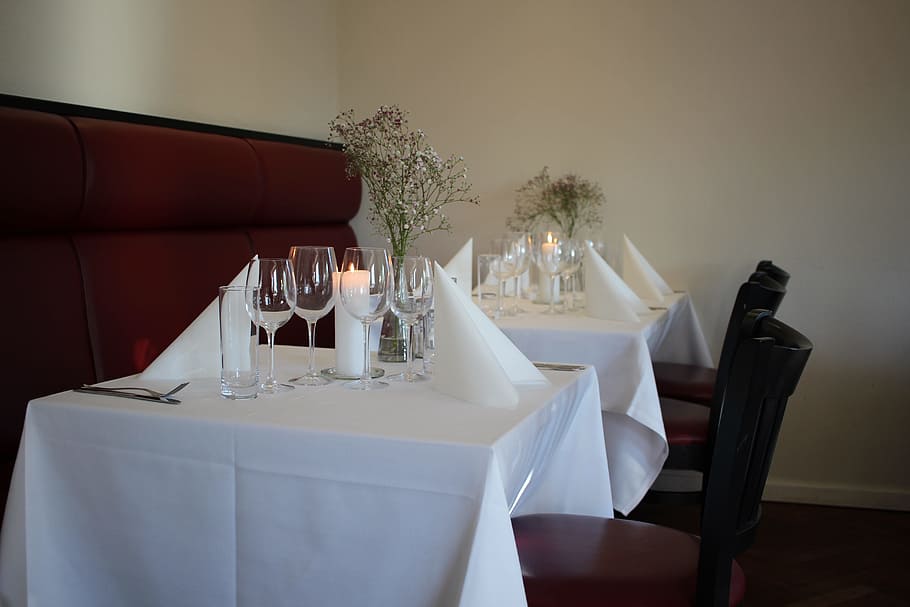 dinner, table, plate, restaurant, napkin, banquet, seat, glass HD wallpaper