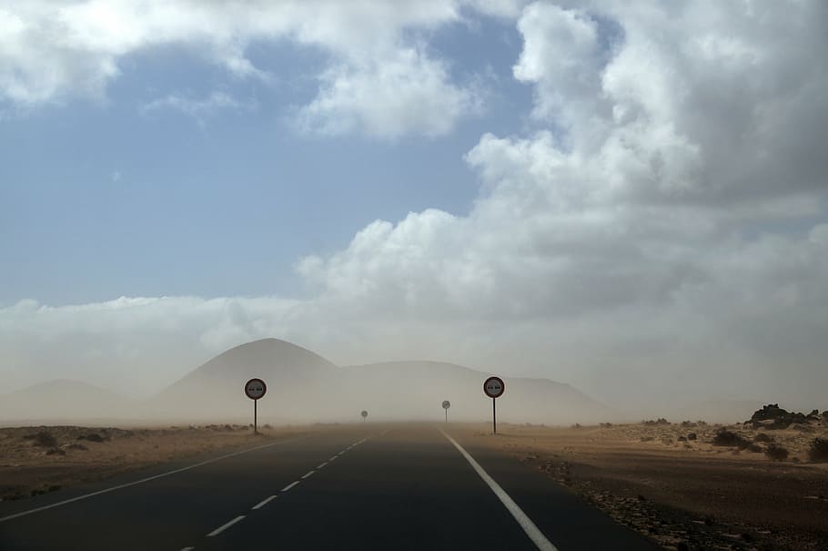 desert, road, sand, forward, winds, dry, gloomy, heiss, sky, HD wallpaper