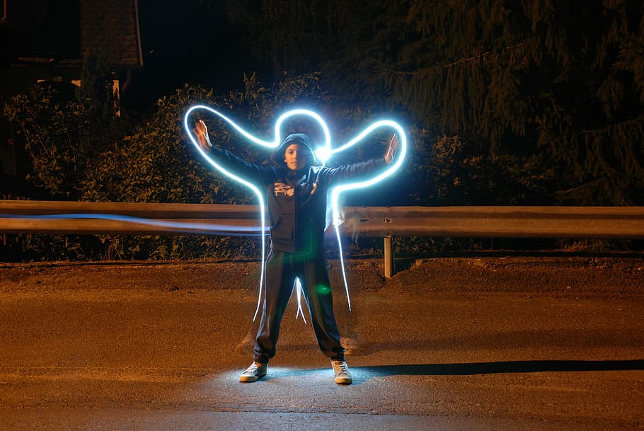 at night, kid, light, illuminated, full length, glowing, light painting HD wallpaper