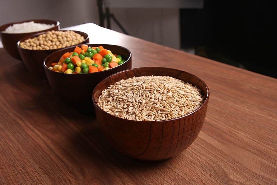 sesame seeds inside brown ceramic bowl, whole grains, catering ingredients, HD wallpaper