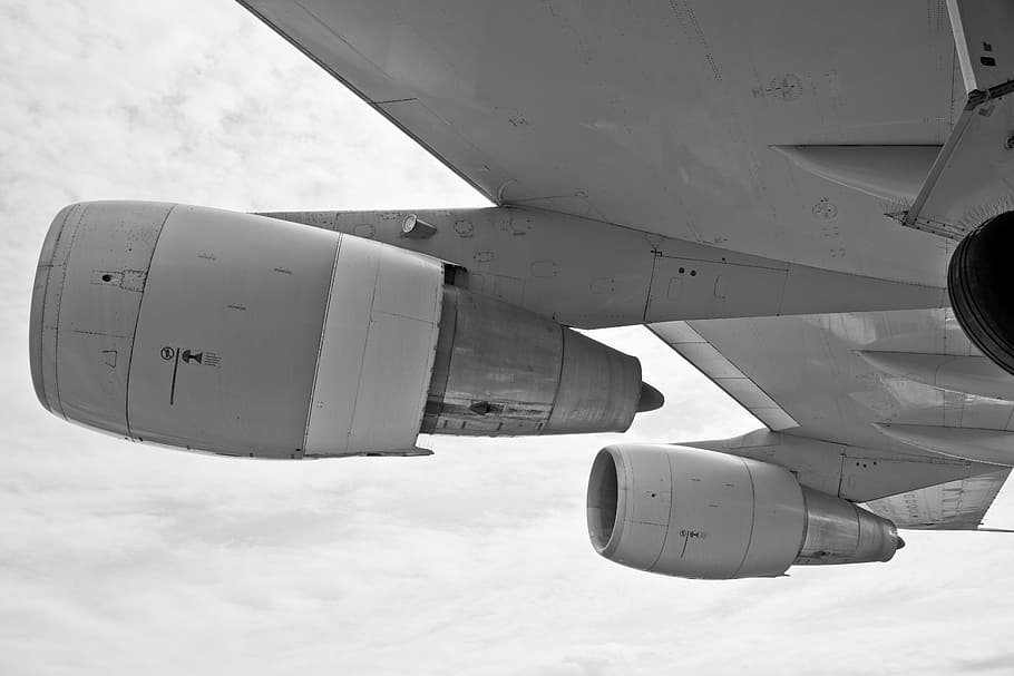 airliner wind turbine, aircraft, wing, engine, fly, aircraft fuselage HD wallpaper