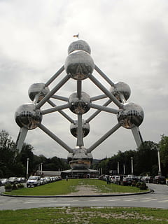atom, atomium, brussels, connections, sky, ball, mirroring HD wallpaper