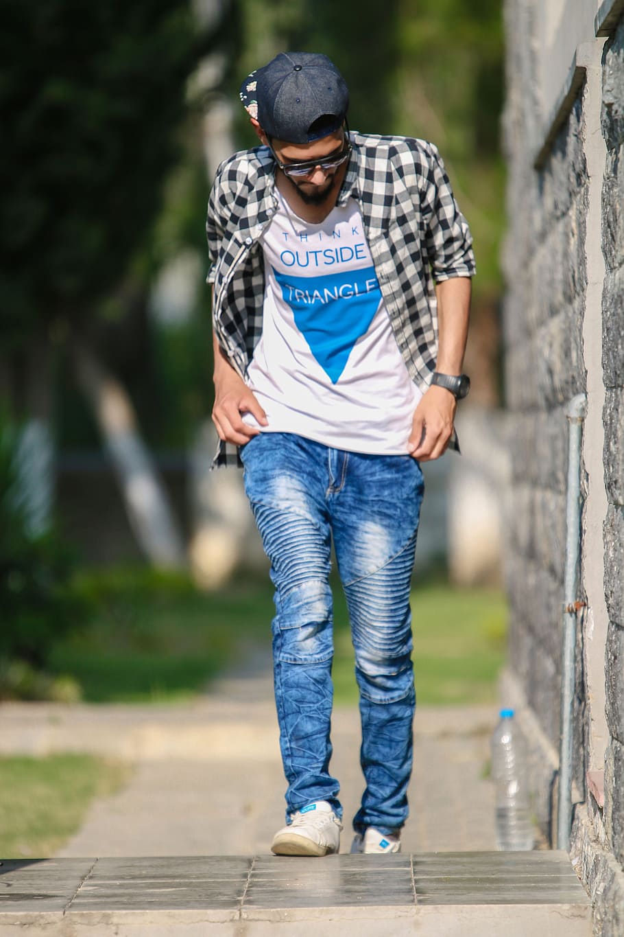 Mahesh Babu Looks Super Stylish in latest photoshoot Pics - Telugu News -  IndiaGlitz.com