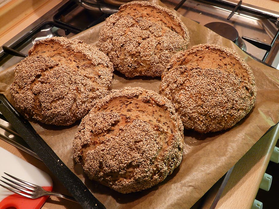 Bread, Baked, Crispy, Frisch, even baked, homemade, sesame HD wallpaper