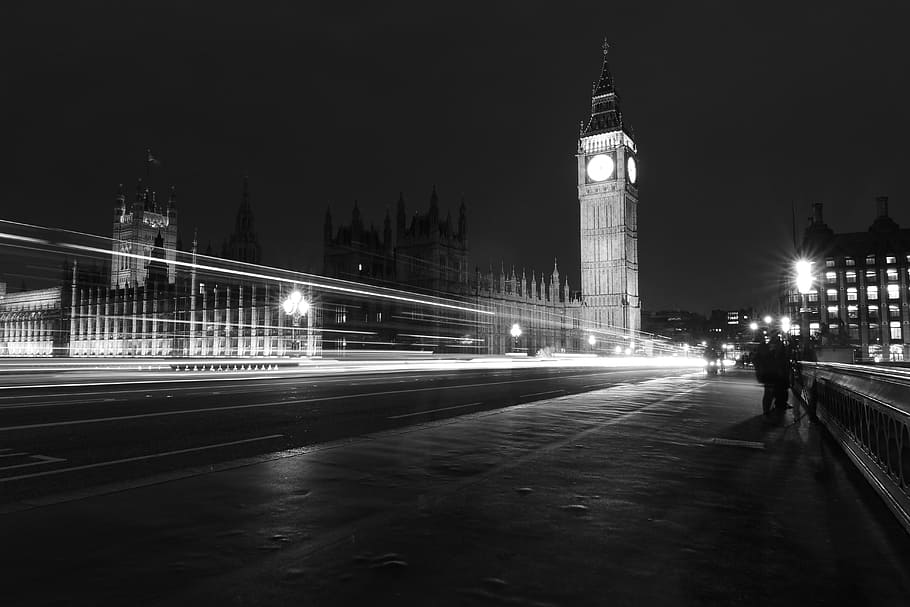 landscape photography of Big Ben London in gray scale, grayscale time-lapse photography of Elizabeth Tower at night