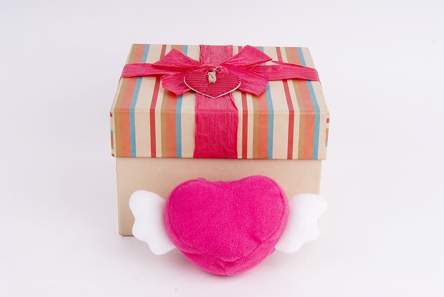pink, brown, and white striped gift box on white surface, present HD wallpaper