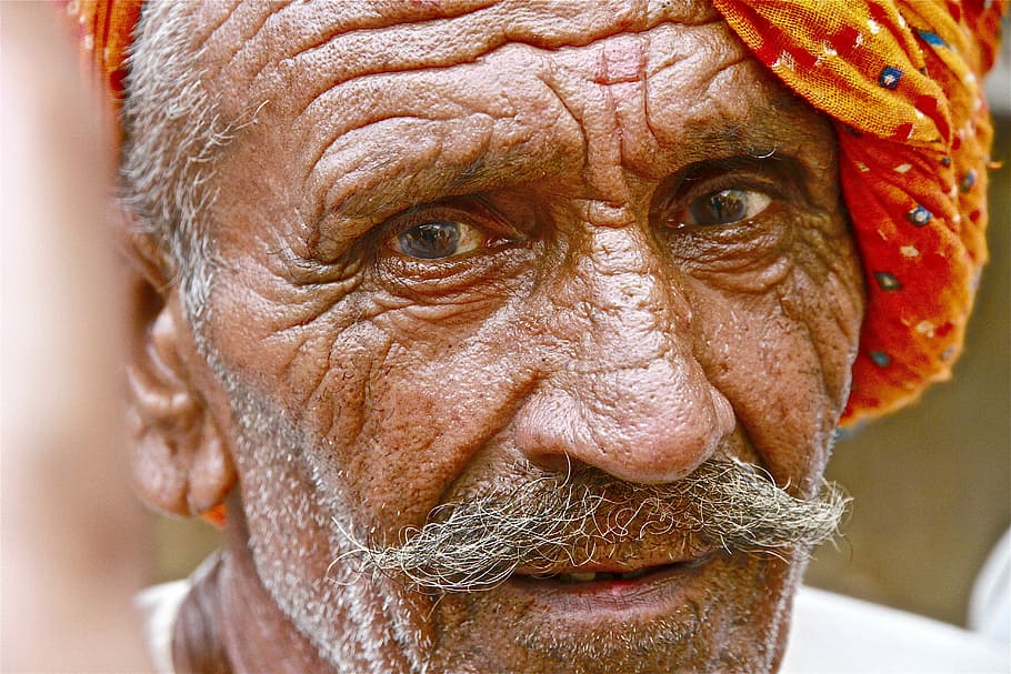man's face, people, portrait, old, male, adult, seasoned, traditional
