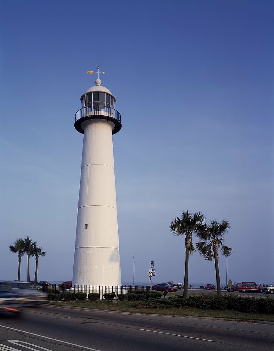 lighthouse, ocean, sea, coast, warning, navigation, beacon HD wallpaper