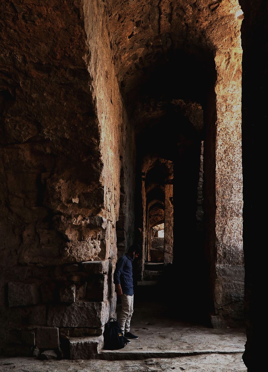 Golconda Fort in Hyderabad: A Magnificent Monument of History and  Architecture