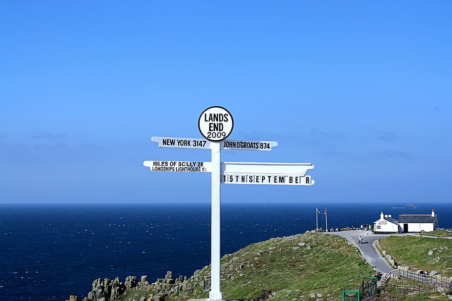 directory, shield, note, direction, water, sky, sea, nature HD wallpaper