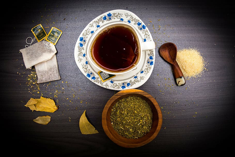 beverage, cup, drink, mug, table, tea, wood - Material, food HD wallpaper