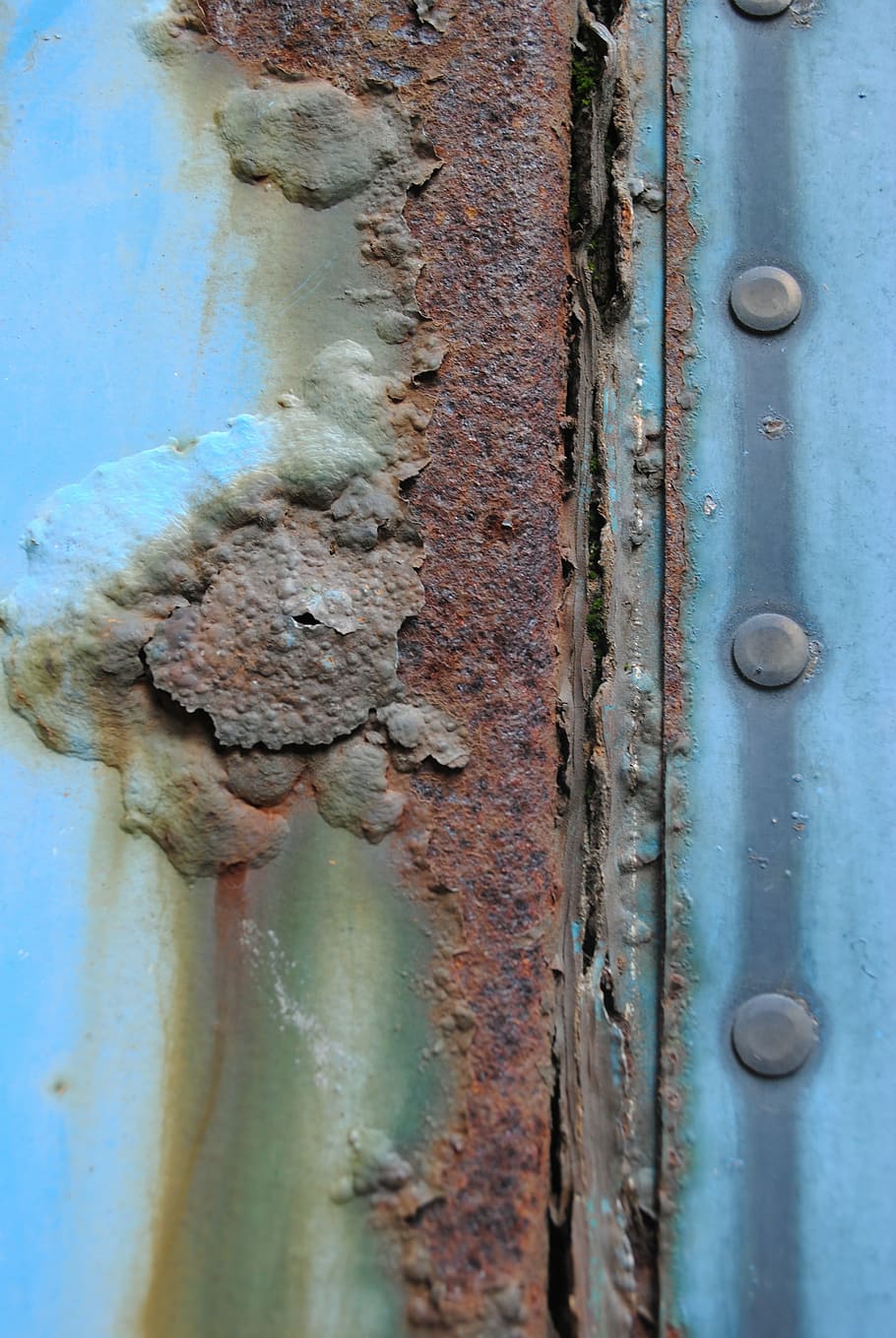texture, rust, brown, blue, peeling paint, water, reflection HD wallpaper
