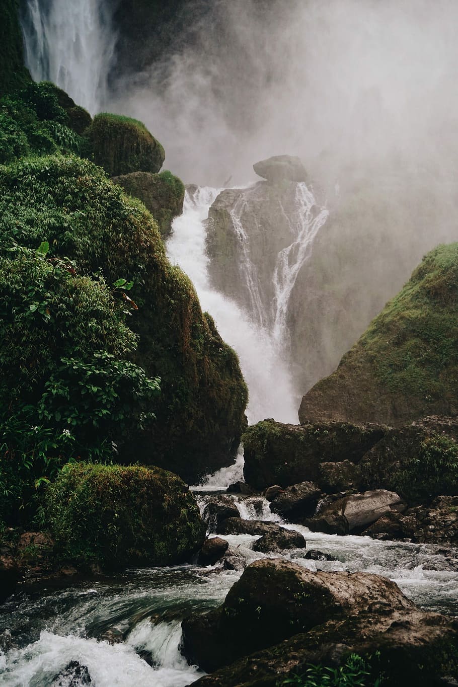 waterfalls near rock formation at daytime, river, landscape HD wallpaper