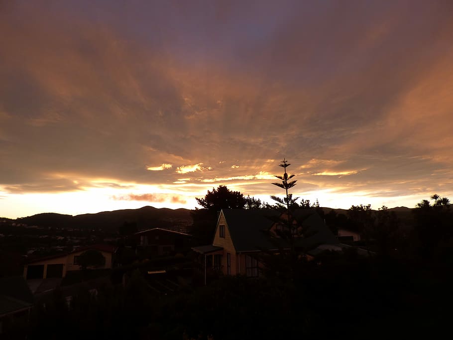 Sunset, Sunrays, Evening, urban, silhouette, house, cloud - sky HD wallpaper