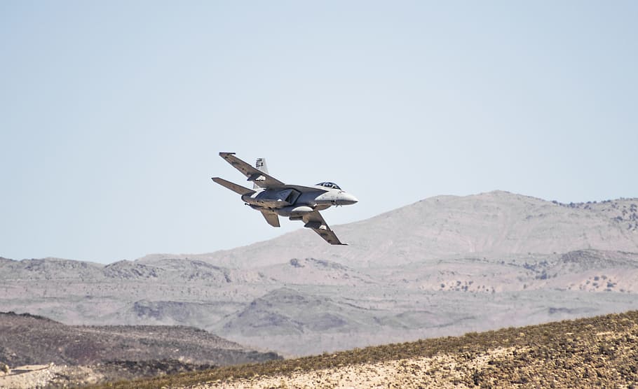 gray aircraft, gray plane flying, Training, F/A-18, Nevada Desert HD wallpaper