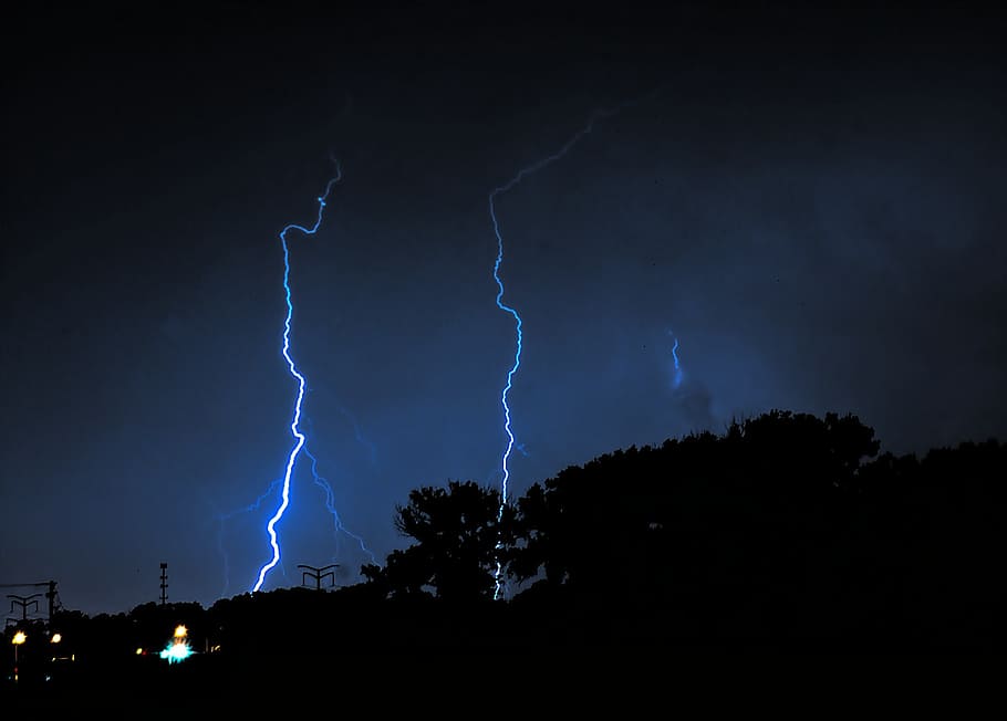 lightning-storm-stormy-thunder.jpg