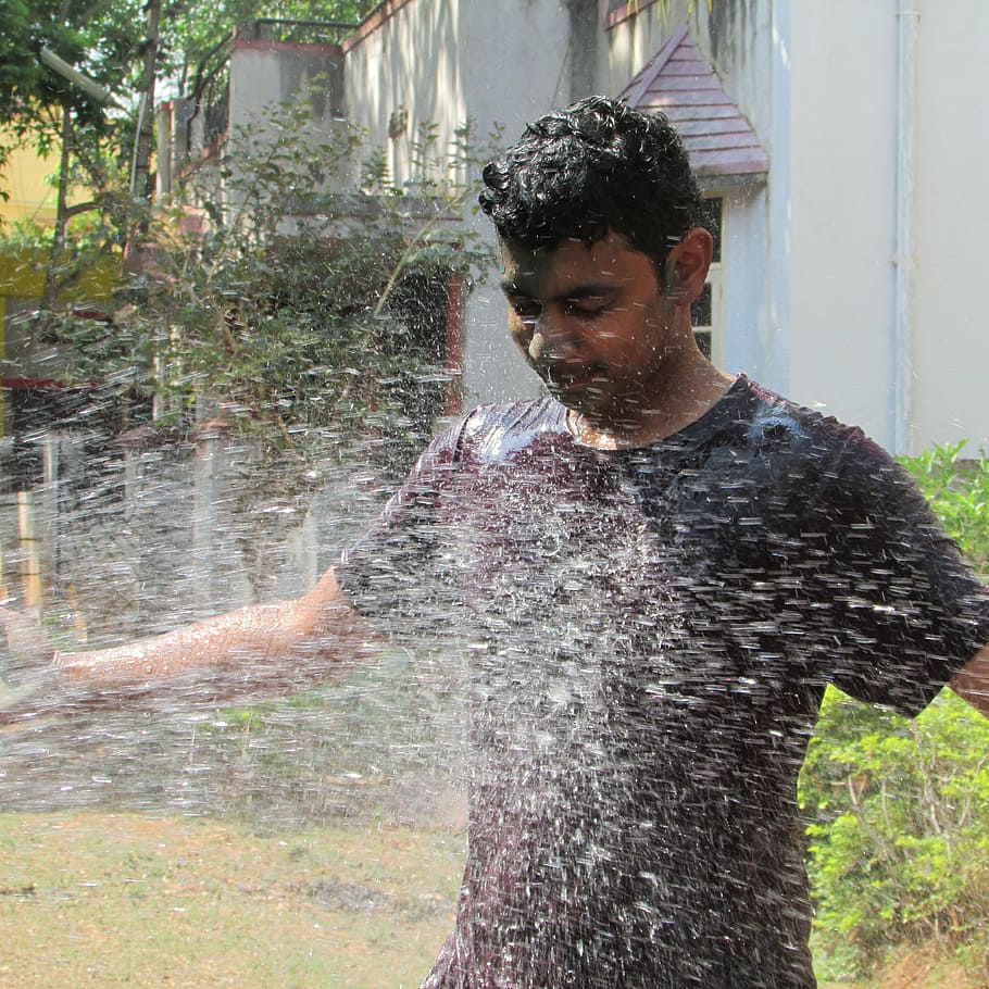 boy, fun, water, amusement, enjoying dharwad, india, one person HD wallpaper