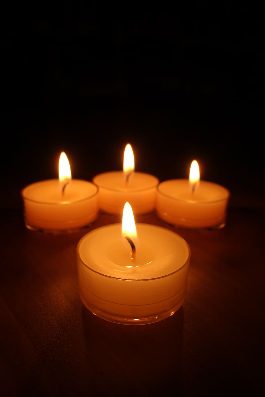tea lights, candles, candlelight, wax, candlestick, wick, romance HD wallpaper