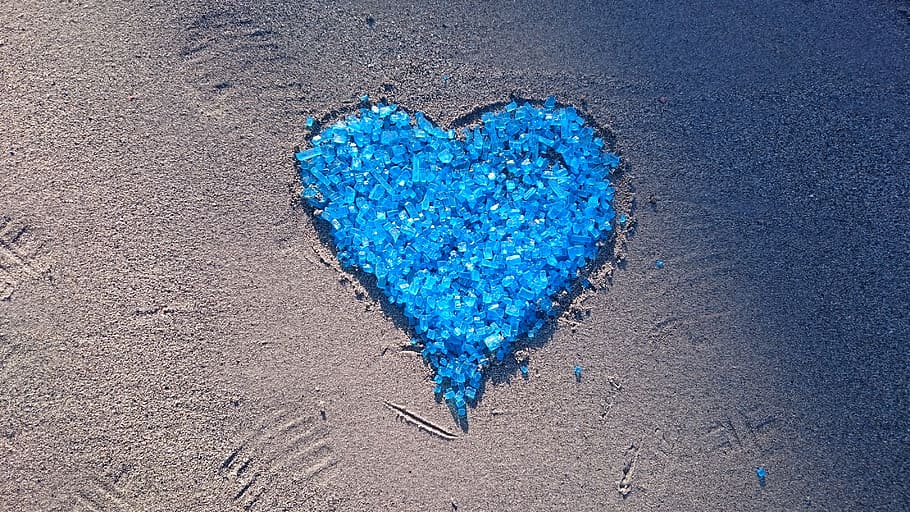 blue heart beads at daytime, love, romanticism, heart Shape HD wallpaper