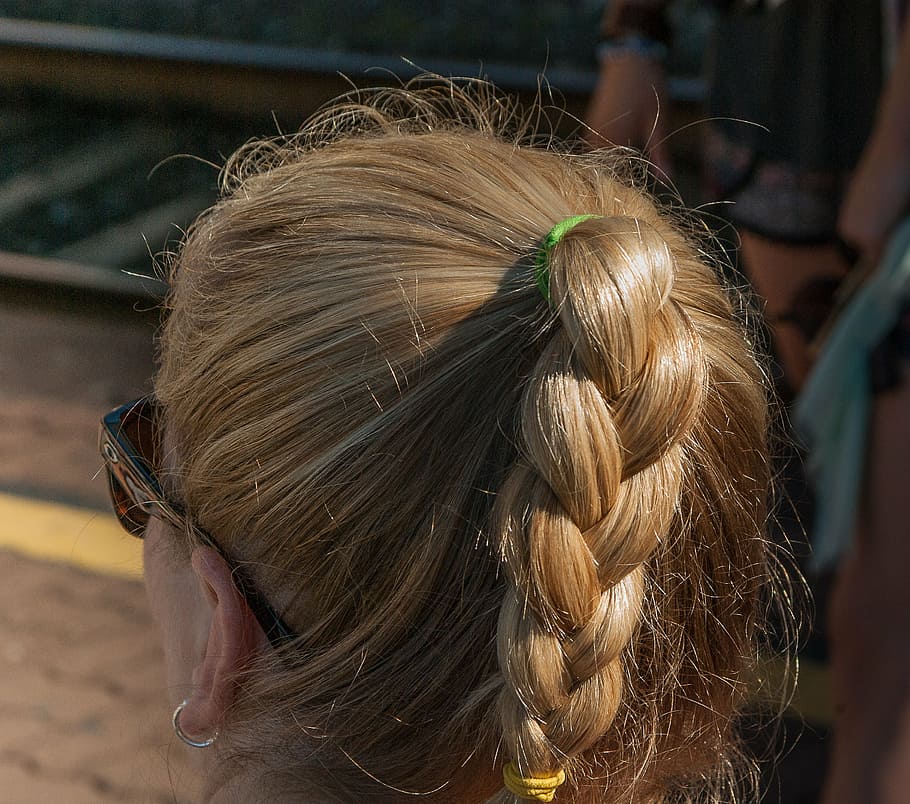 plait, ponytail, mat, hair, hairstyle, one person, women, real people