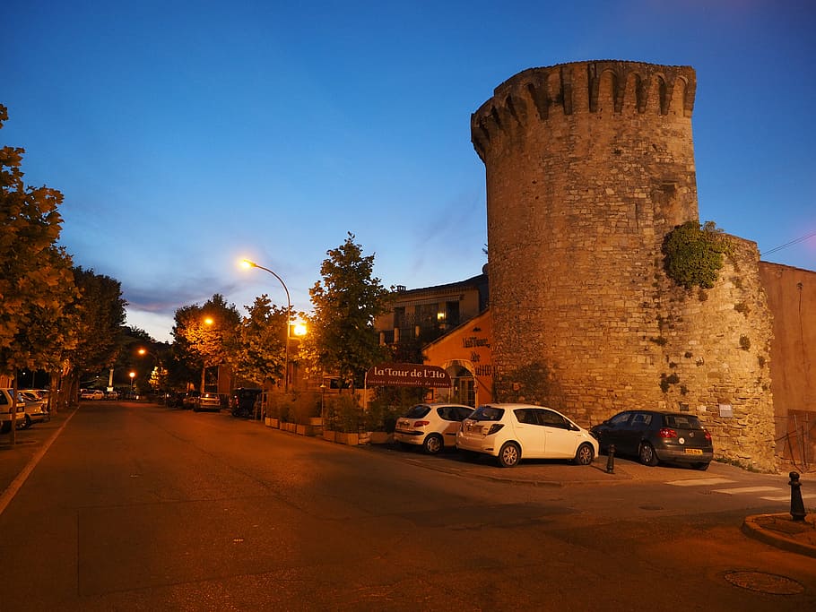apt-en-luberon, tower, restaurant, la tour de l'hô, car, motor vehicle HD wallpaper