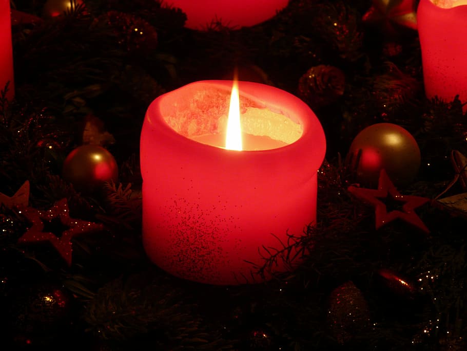 lit candle surrounded by baubles, Flame, Light, Advent Wreath HD wallpaper