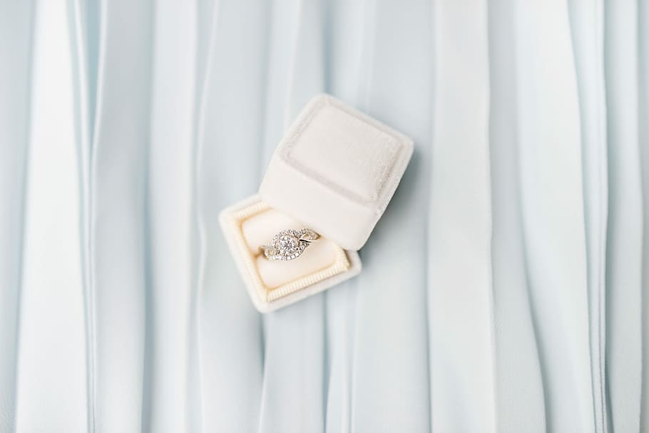 silver-colored ring on box, ring with box, proposal, engagement ring HD wallpaper