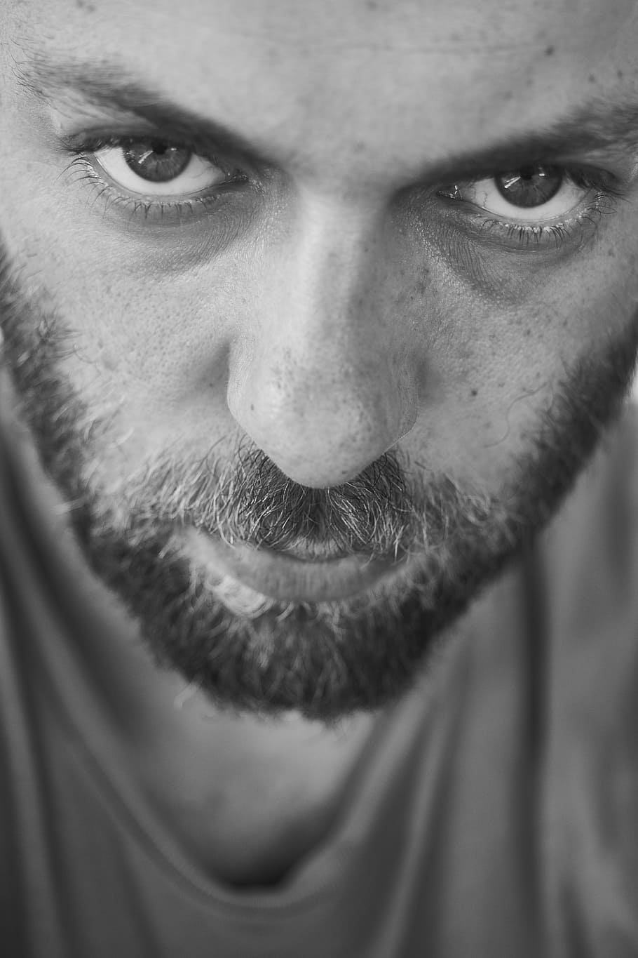 grayscale photo of man with black beards, male, overview, young model HD wallpaper