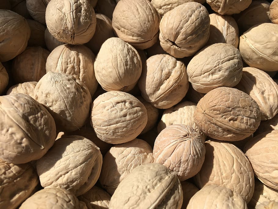 nuts, walnuts, nutshell, natural, diet, food and drink, full frame HD wallpaper