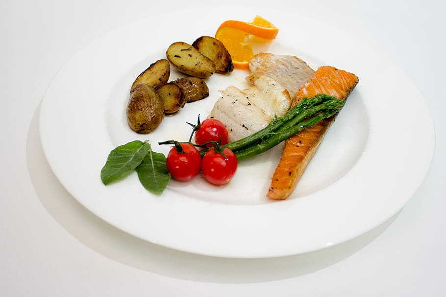 Salmon, Grilled, Eat, Plate, White, porcelain, tableware, lunch HD wallpaper