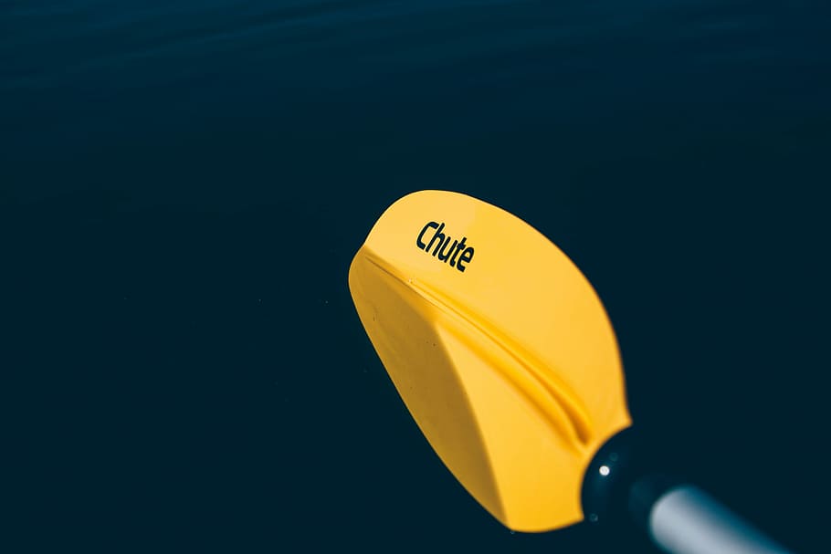 yellow Chute kayak paddle, photo of yellow Chute pedal boat, minimal, HD wallpaper