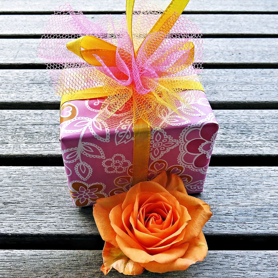 pink and white floral gift box, made, packaging, wrapping paper, HD wallpaper