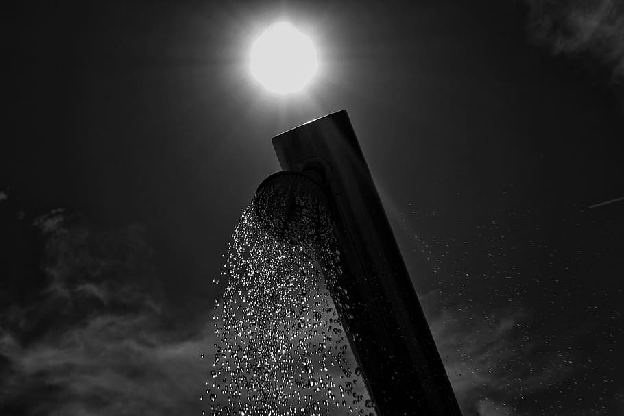 beach shower, sun, sky, clouds, water, drip, wet, back light HD wallpaper