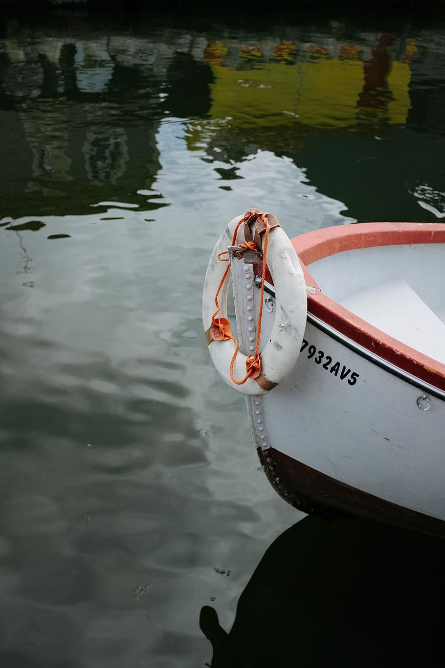 white buoy on boat, boat on body of water, life preserver, river, HD wallpaper