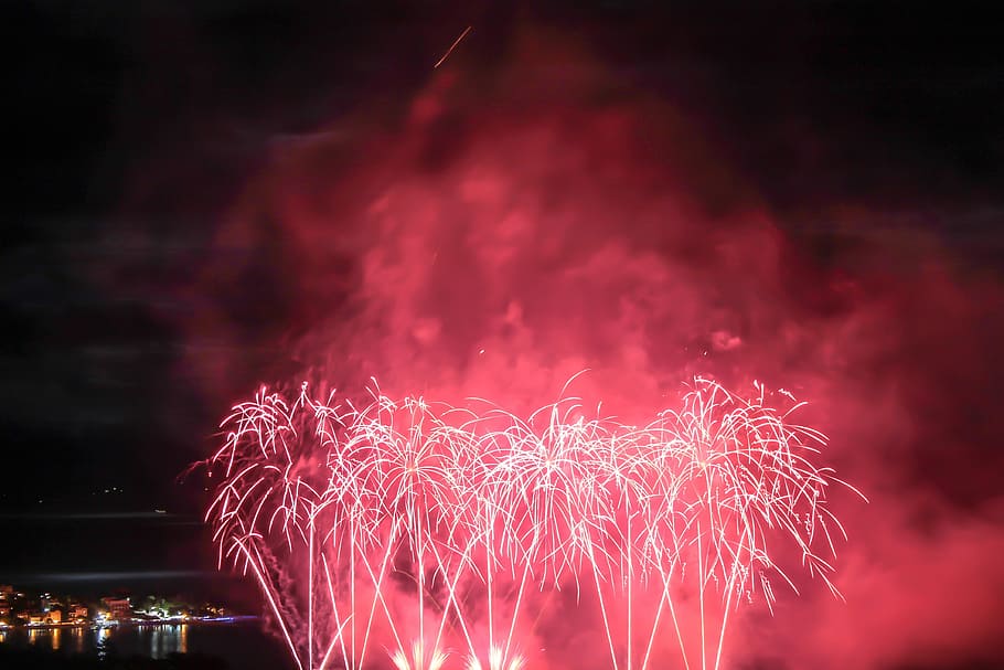 fireworks, blast, light, lights, mystic, night picture, beach HD wallpaper