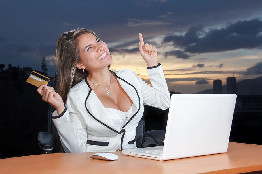 woman in white and black blazer smiling while sitting, business, HD wallpaper