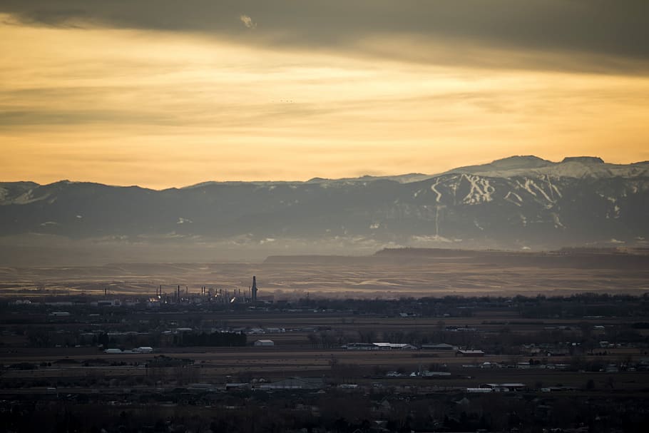gray mountain during sunset, high-angle photography of mountain range HD wallpaper