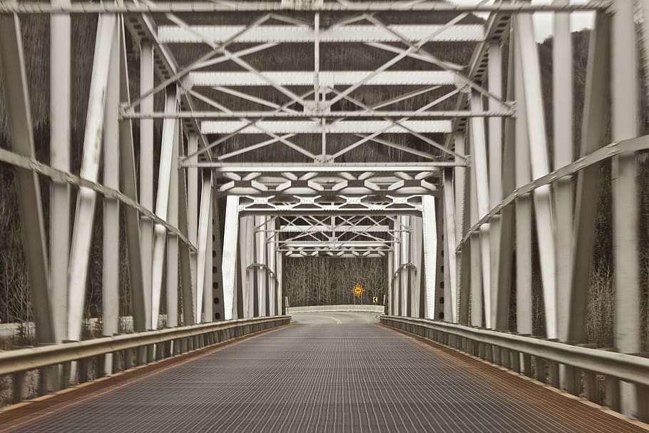 empty metal bridge during daytime, photography of white empty bridge HD wallpaper