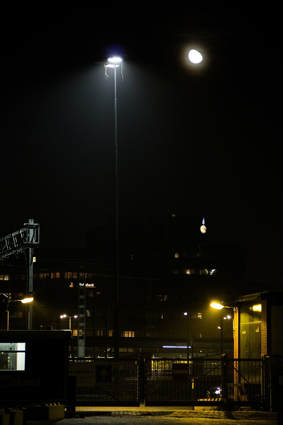 night, construction, construction site, light, lamp, work, illuminated HD wallpaper