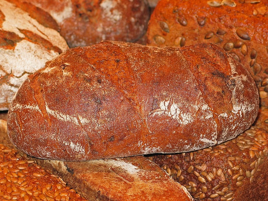 bread, baker, food, baked goods, eat, crispy, craft, bake bread HD wallpaper