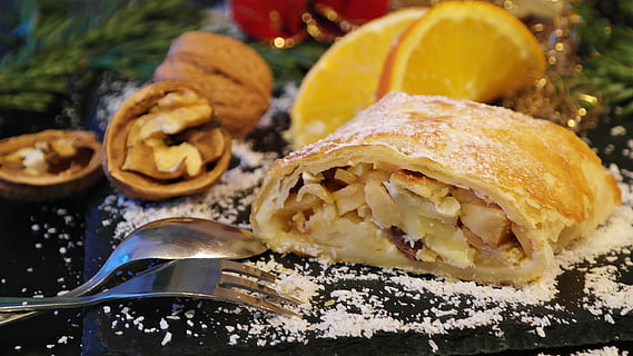 rolled dessert with ground coconut sprinkle topping, strudel HD wallpaper