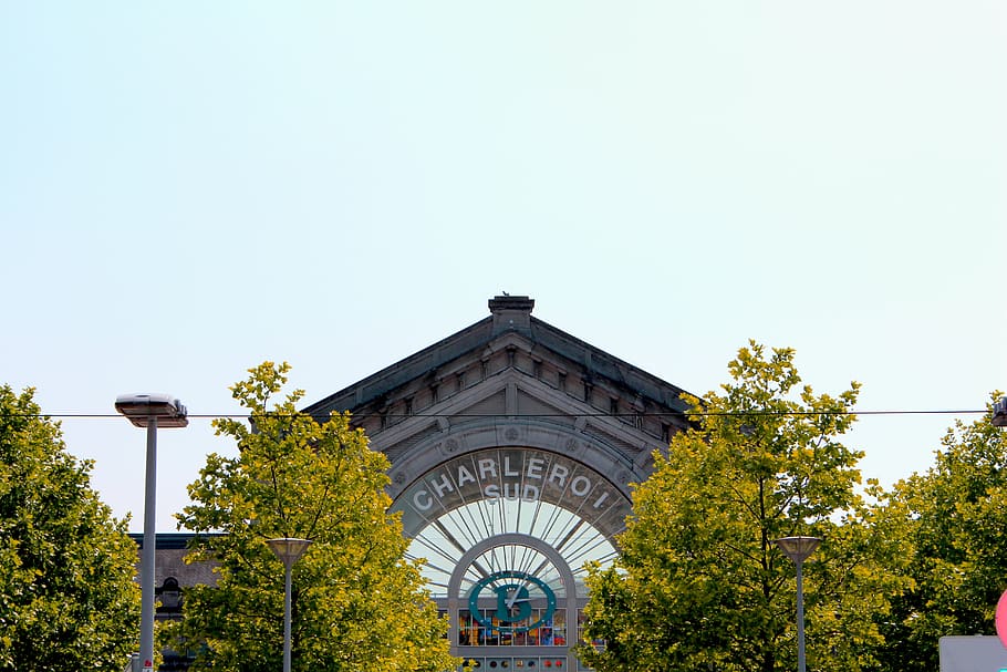station, train, architecture, sky, tree, plant, built structure HD wallpaper