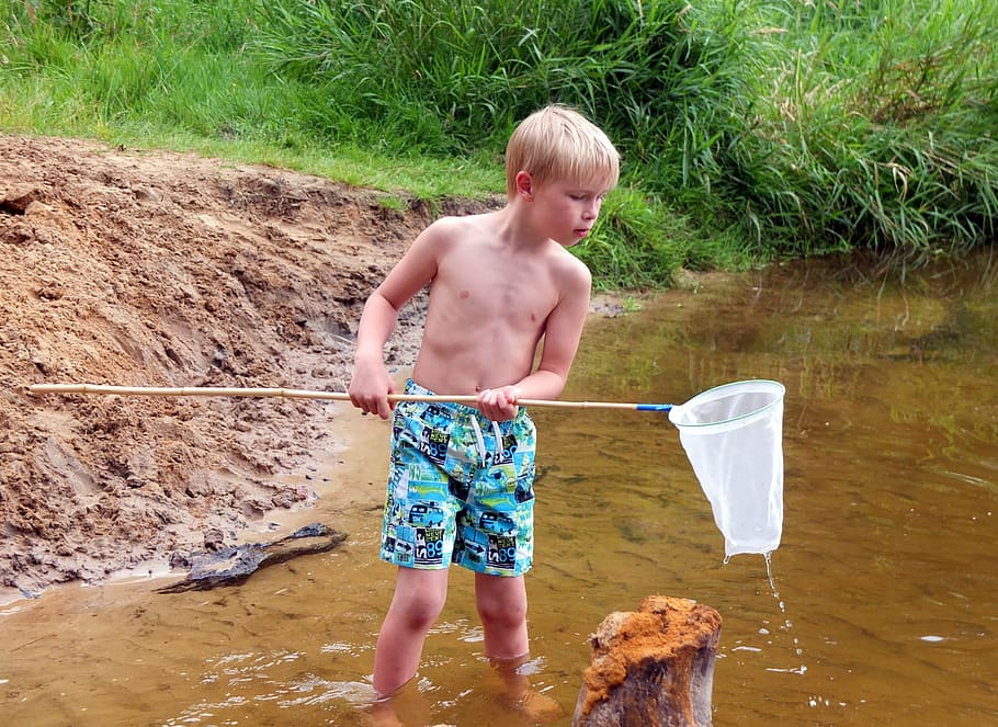 boy holding skim bag, natural sciences, research, landing net HD wallpaper