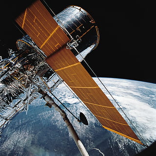 hubble, space telescope, orbit, cosmos, science, universe, earth HD wallpaper